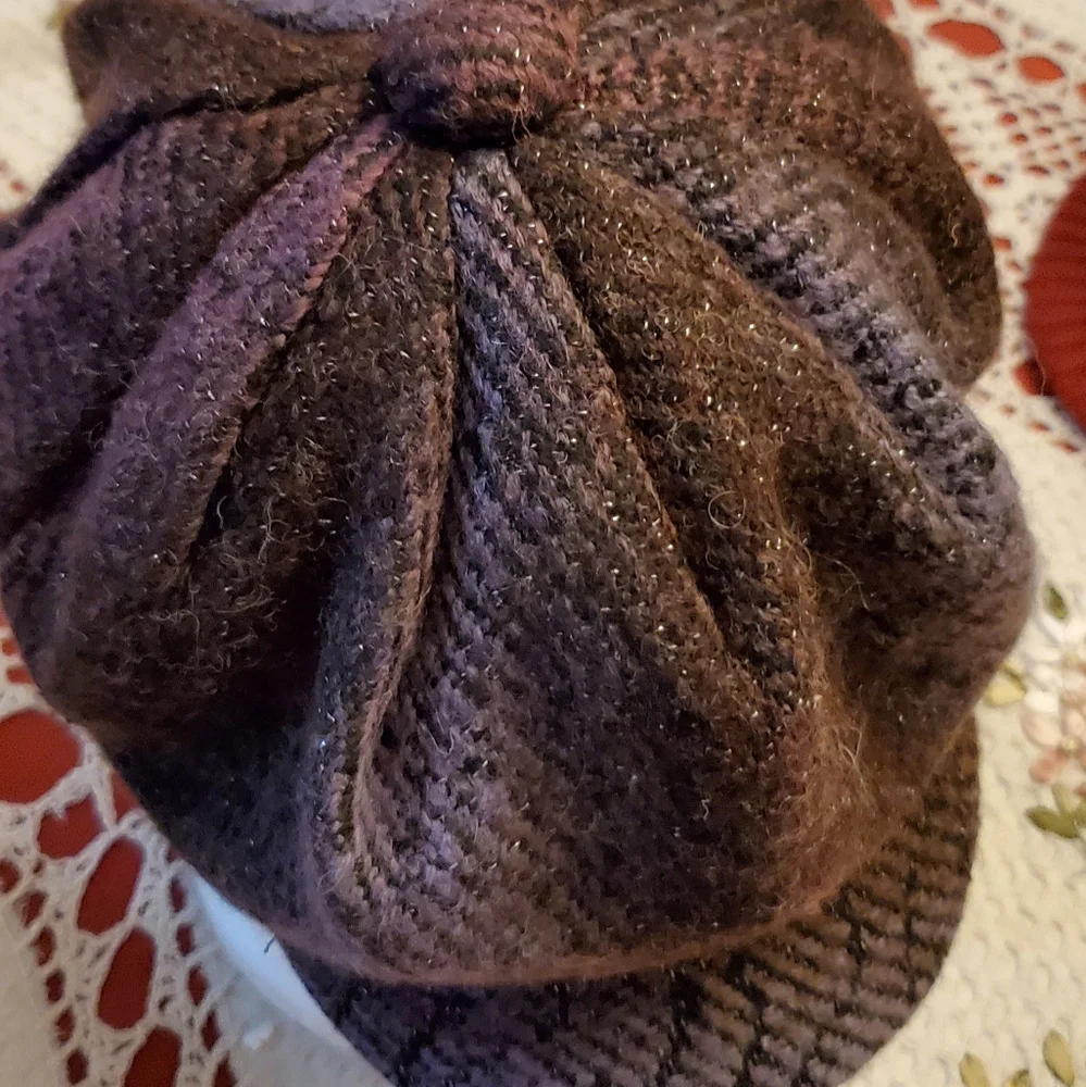 Hat - Picture 3 of 4